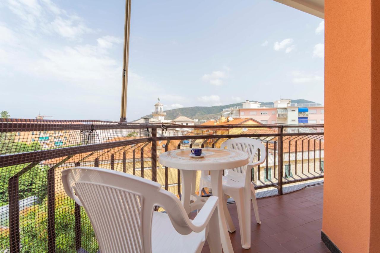 193 - Casa Via Della Chiusa - Centralissimo E Vicino Alla Baia Del Silenzio, Spiaggia E Mare 150M - Parcheggio Gratis Incluso E Aria Condizionata Sestri Levante Luaran gambar