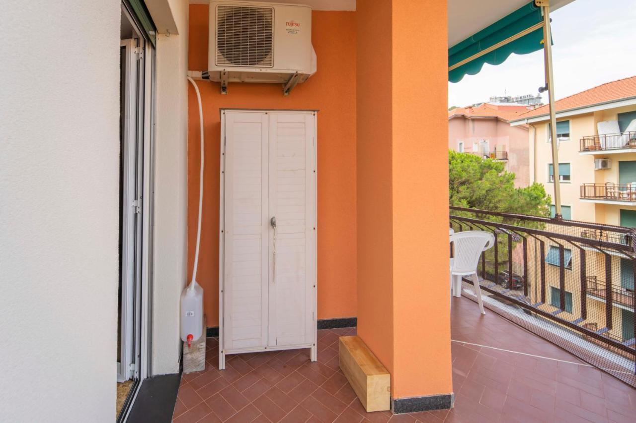 193 - Casa Via Della Chiusa - Centralissimo E Vicino Alla Baia Del Silenzio, Spiaggia E Mare 150M - Parcheggio Gratis Incluso E Aria Condizionata Sestri Levante Luaran gambar