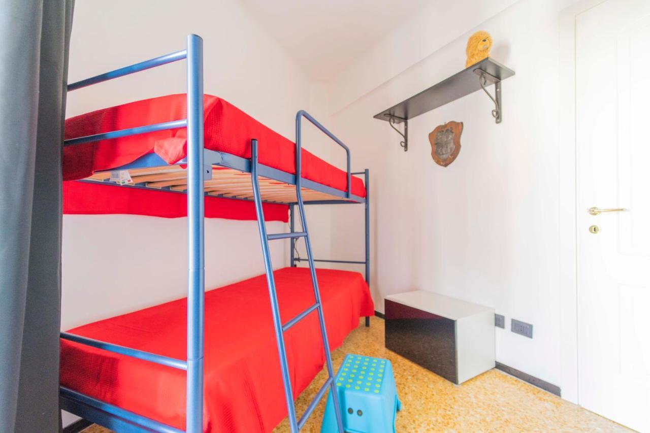 193 - Casa Via Della Chiusa - Centralissimo E Vicino Alla Baia Del Silenzio, Spiaggia E Mare 150M - Parcheggio Gratis Incluso E Aria Condizionata Sestri Levante Luaran gambar